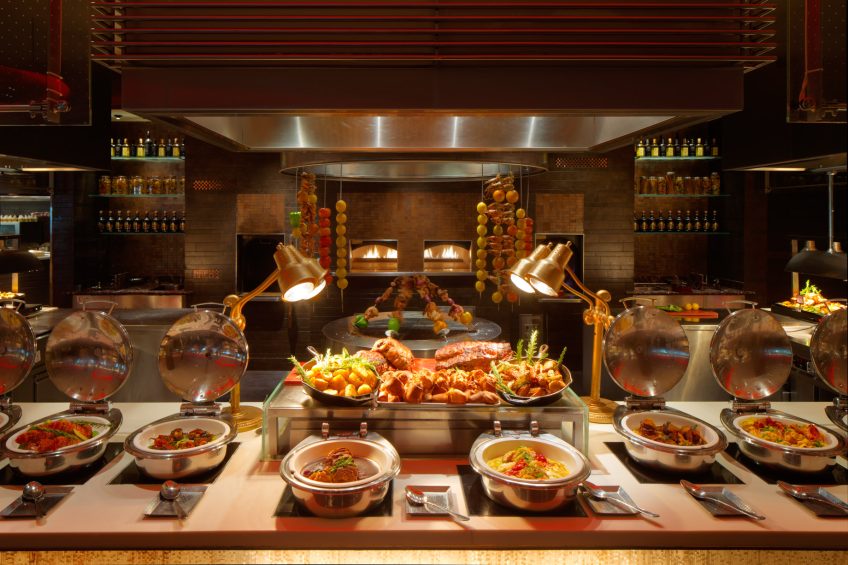 Atlantis The Palm Resort - Crescent Rd, Dubai, UAE - Saffron Restaurant Grill Station