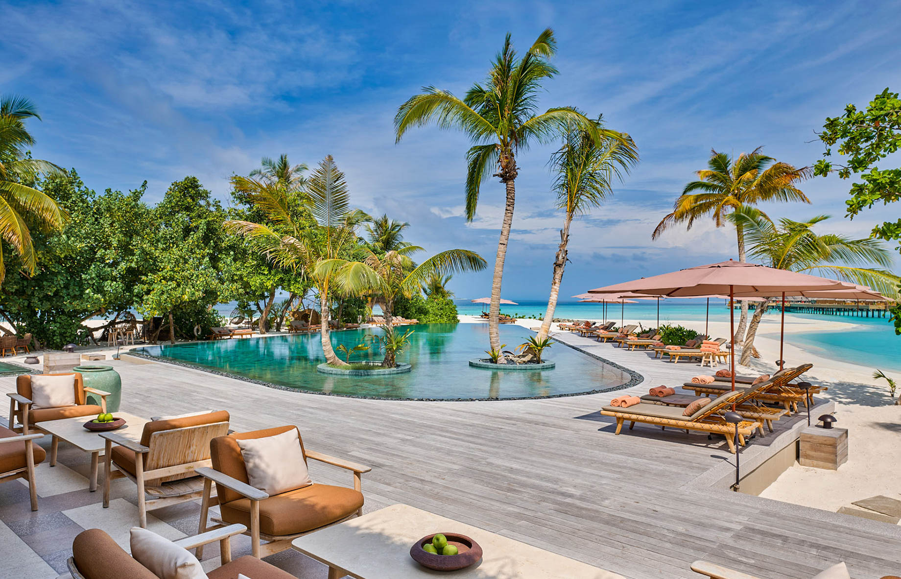 JOALI Maldives Resort – Muravandhoo Island, Maldives – Mura Bar Main Pool