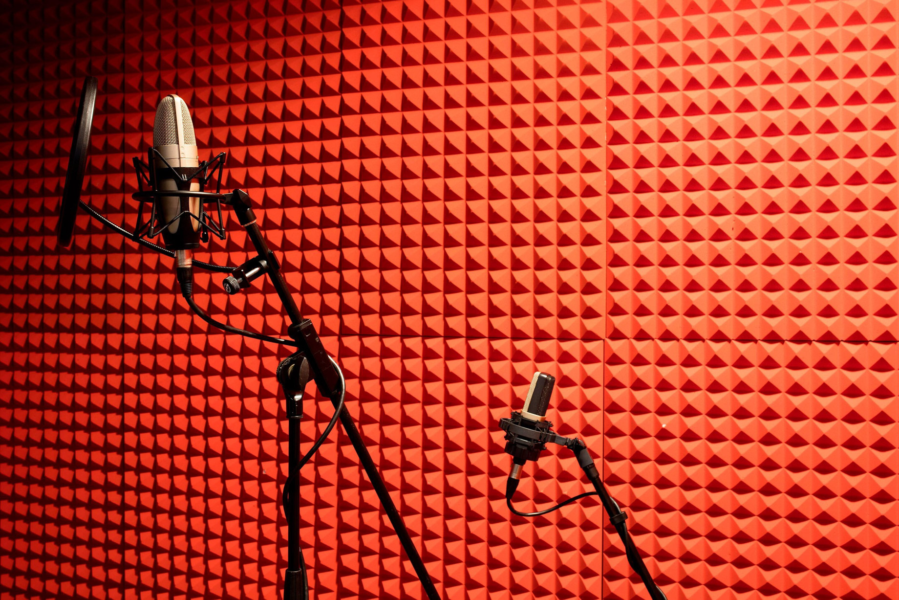 W Barcelona Hotel – Barcelona, Spain – W Sound Suite Mic