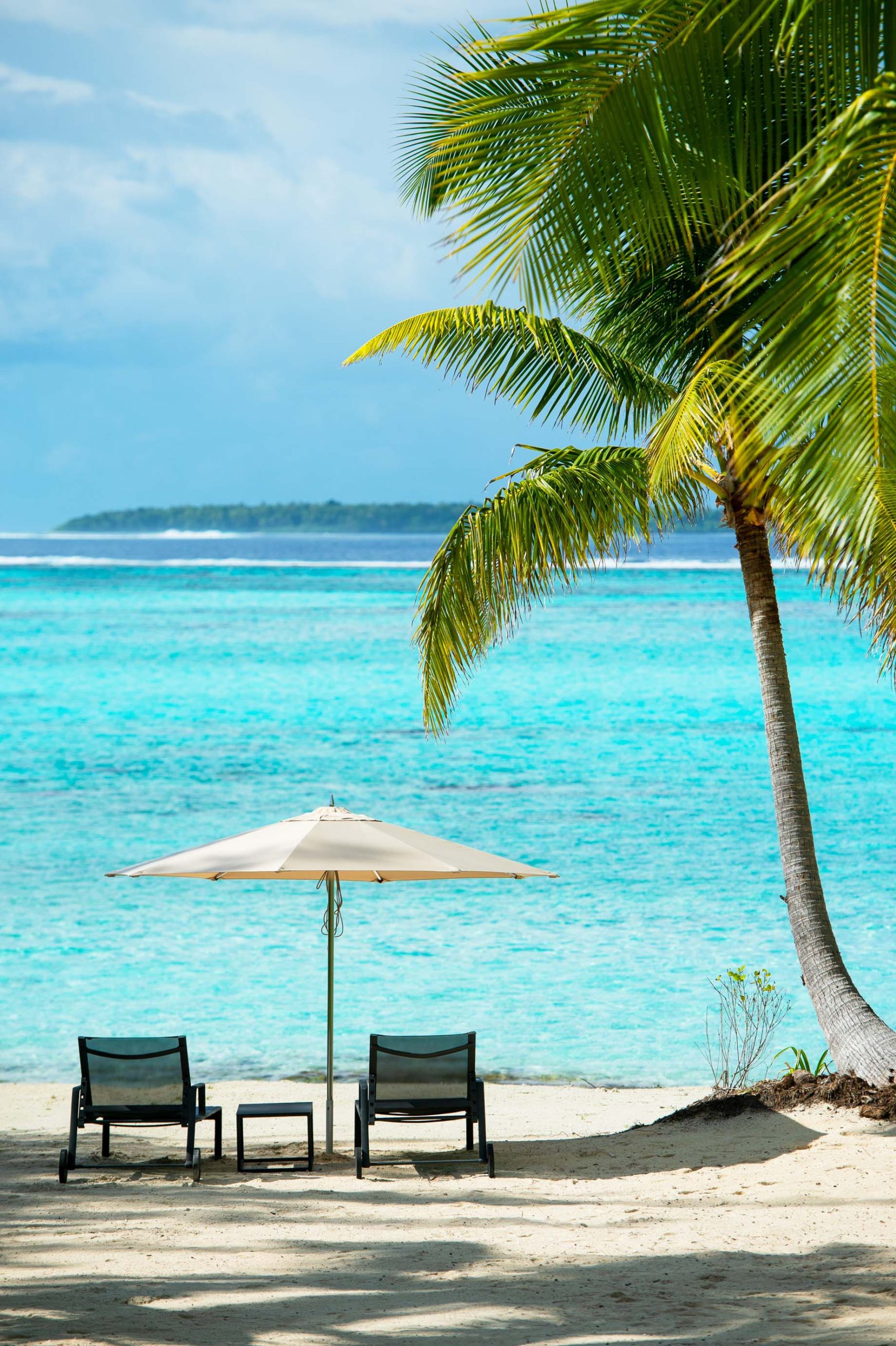 The Brando Resort – Tetiaroa Private Island, French Polynesia – The Brando Residence Beachfront Lounge Chairs