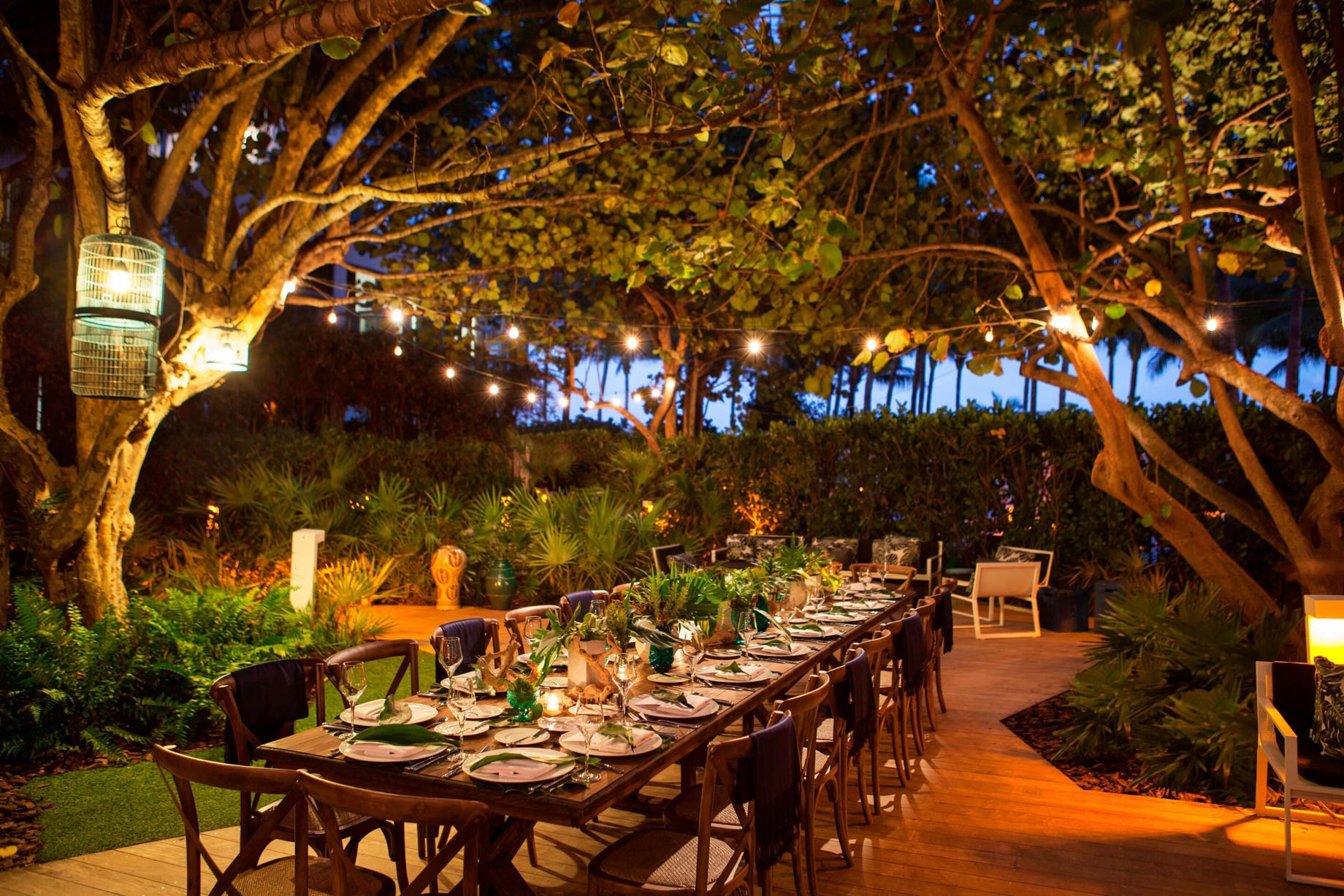 W South Beach Hotel - Miami Beach, FL, USA - Grove Dinner