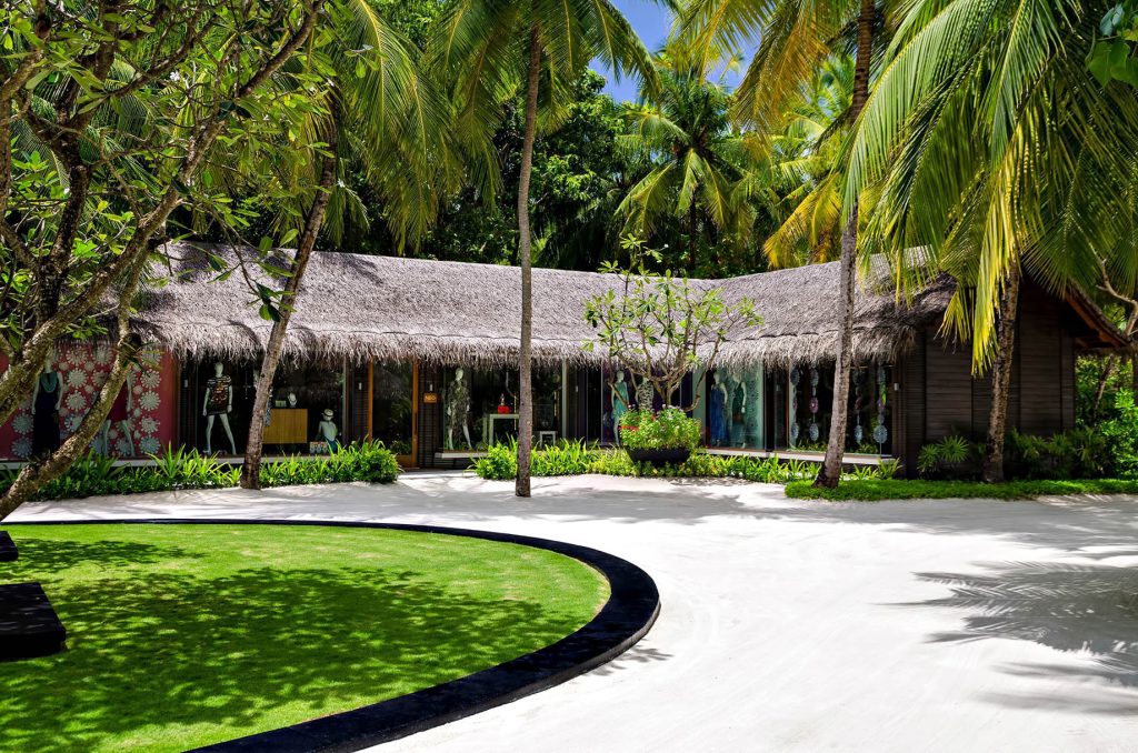 One&Only Reethi Rah Resort - North Male Atoll, Maldives - Neo Boutique