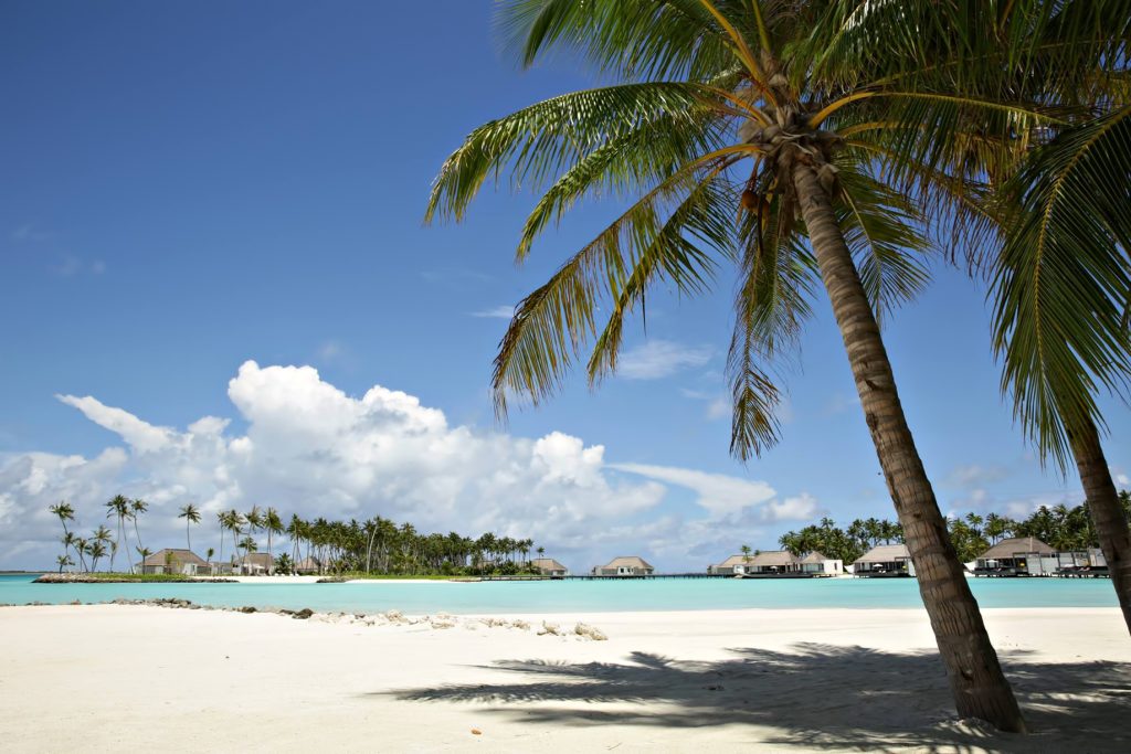 Cheval Blanc Randheli Resort - Noonu Atoll, Maldives - Private Island Beach