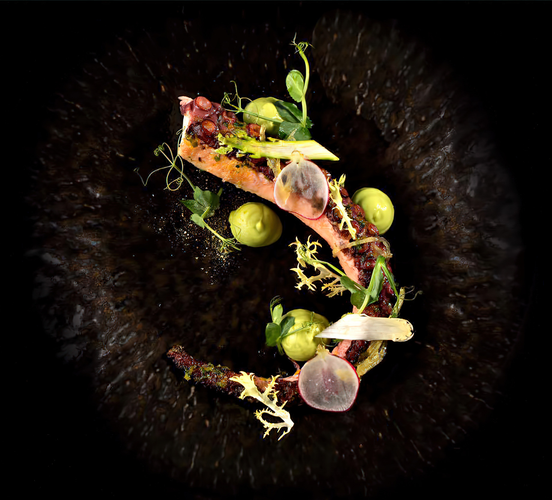 Palazzo Versace Dubai Hotel – Jaddaf Waterfront, Dubai, UAE – Inspired Culinary Cuisine