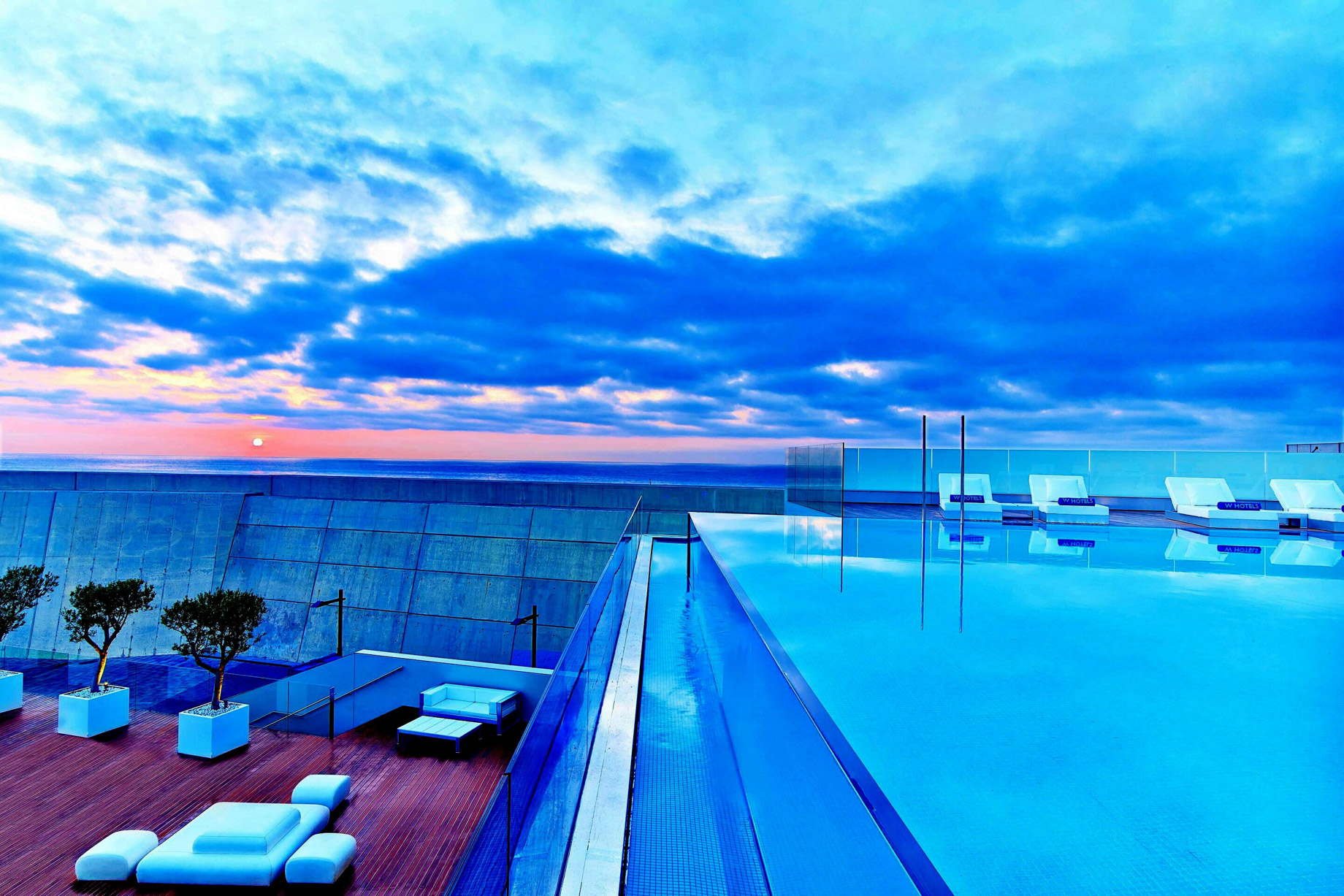 W Barcelona Hotel – Barcelona, Spain – Sun Deck Pool
