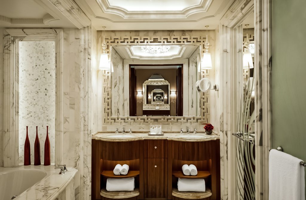 The St. Regis Abu Dhabi Hotel - Abu Dhabi, United Arab Emirates - Luxury Guest Bathroom