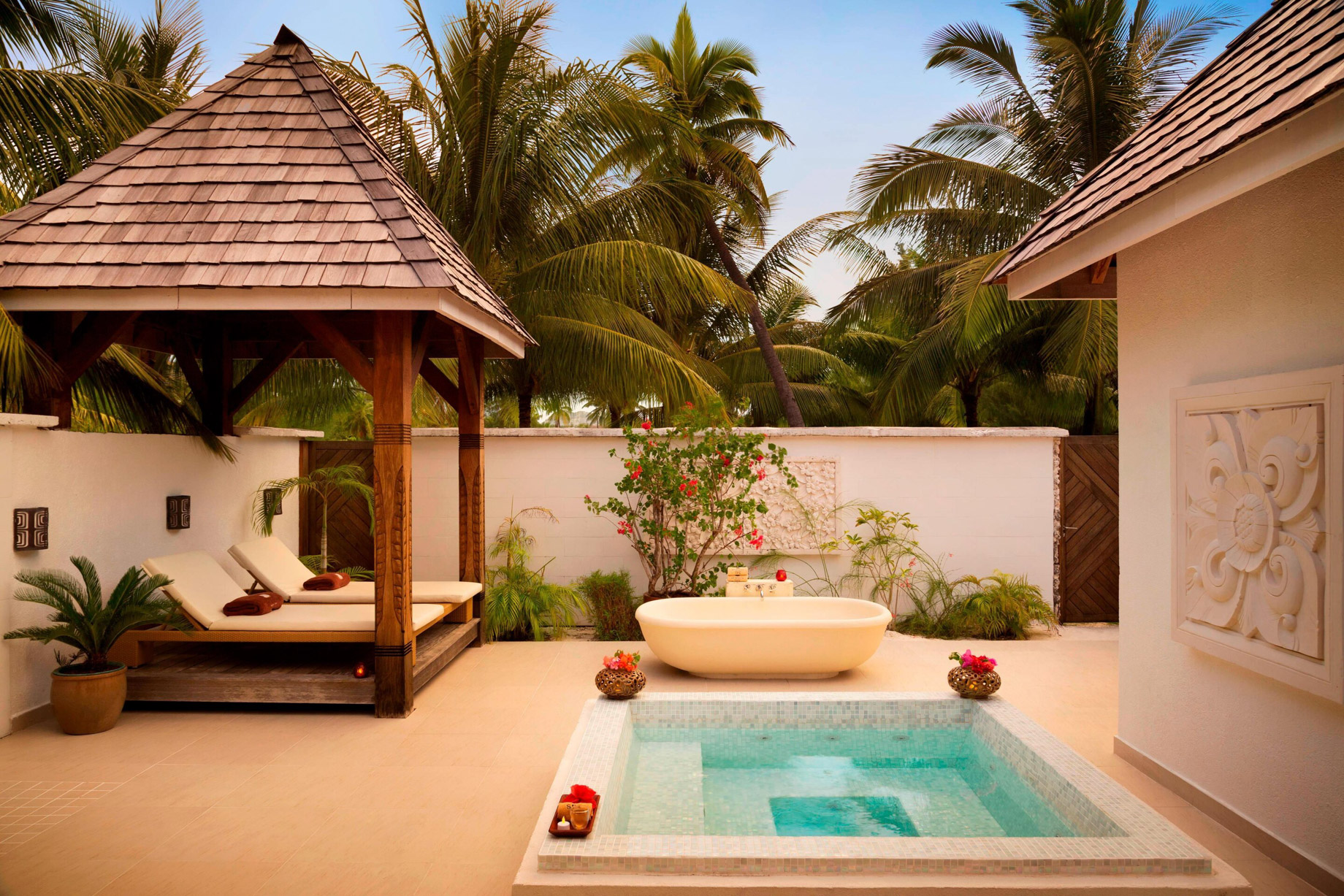 The St. Regis Bora Bora Resort - Bora Bora, French Polynesia - Iridium Spa Amenities