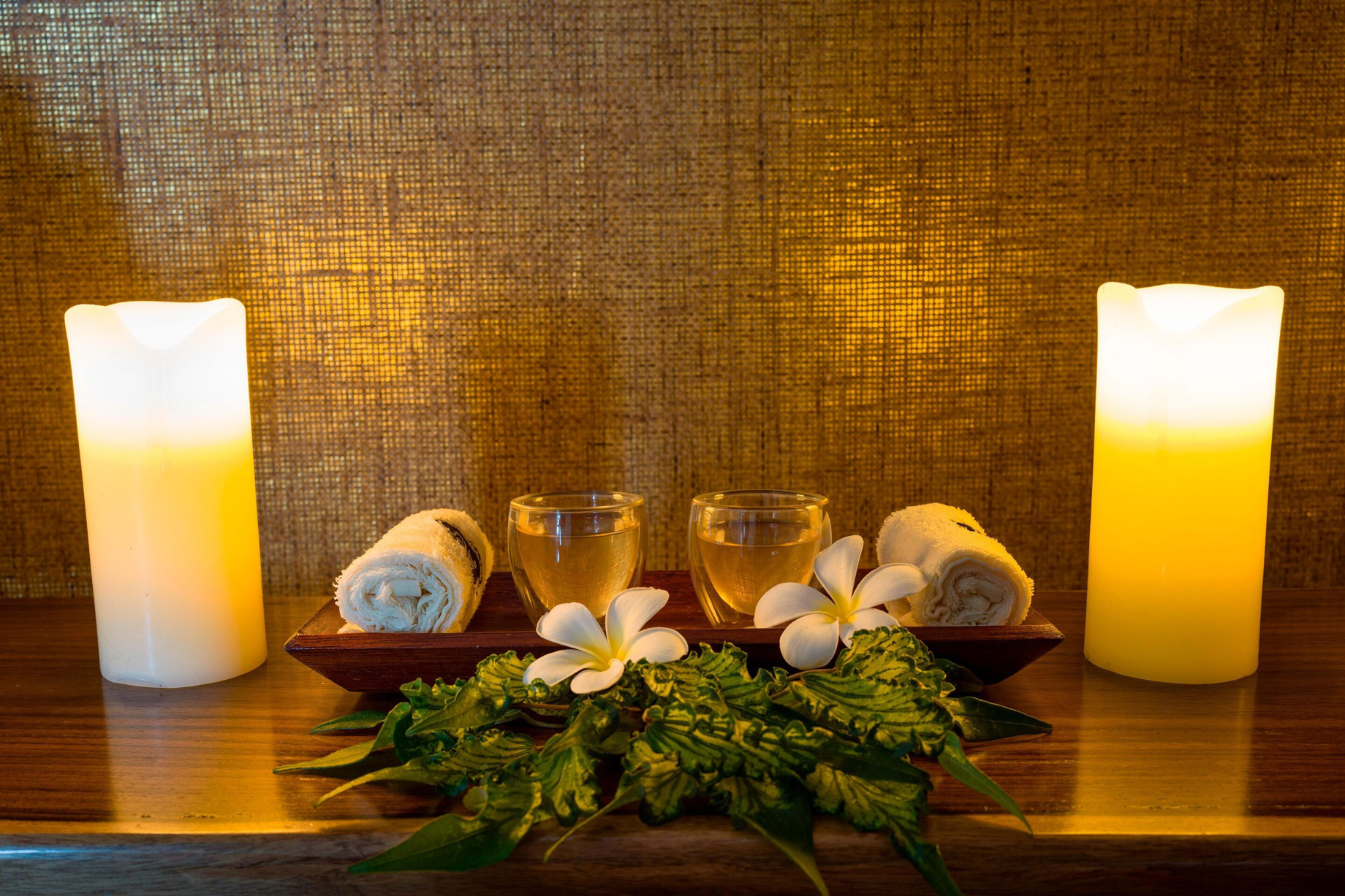 The St. Regis Bora Bora Resort - Bora Bora, French Polynesia - Iridium Spa Decor