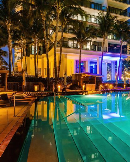 W South Beach Hotel - Miami Beach, FL, USA - Pook Night
