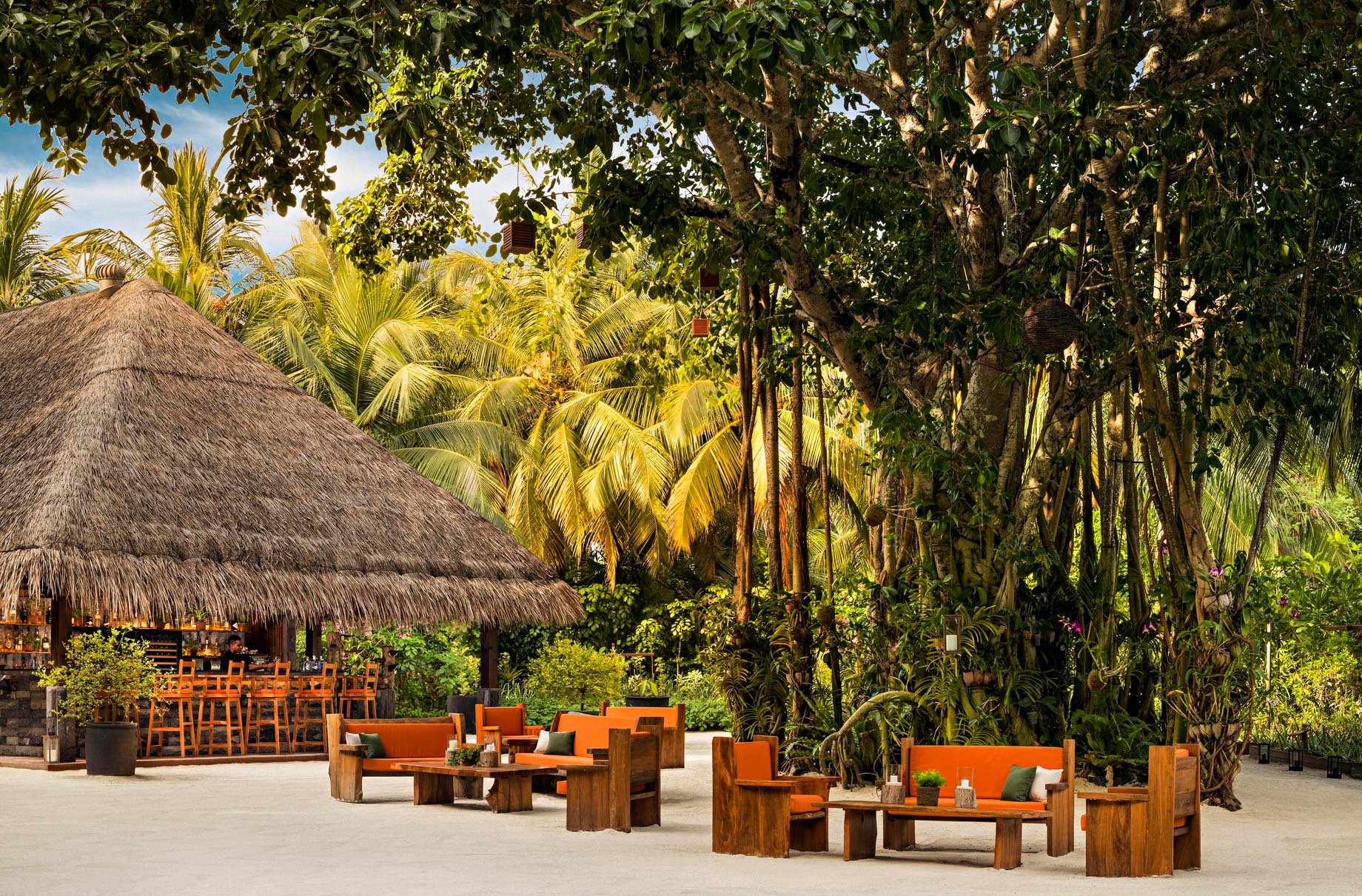 One&Only Reethi Rah Resort – North Male Atoll, Maldives – Botanica Restaurant Sacred Tree Bar