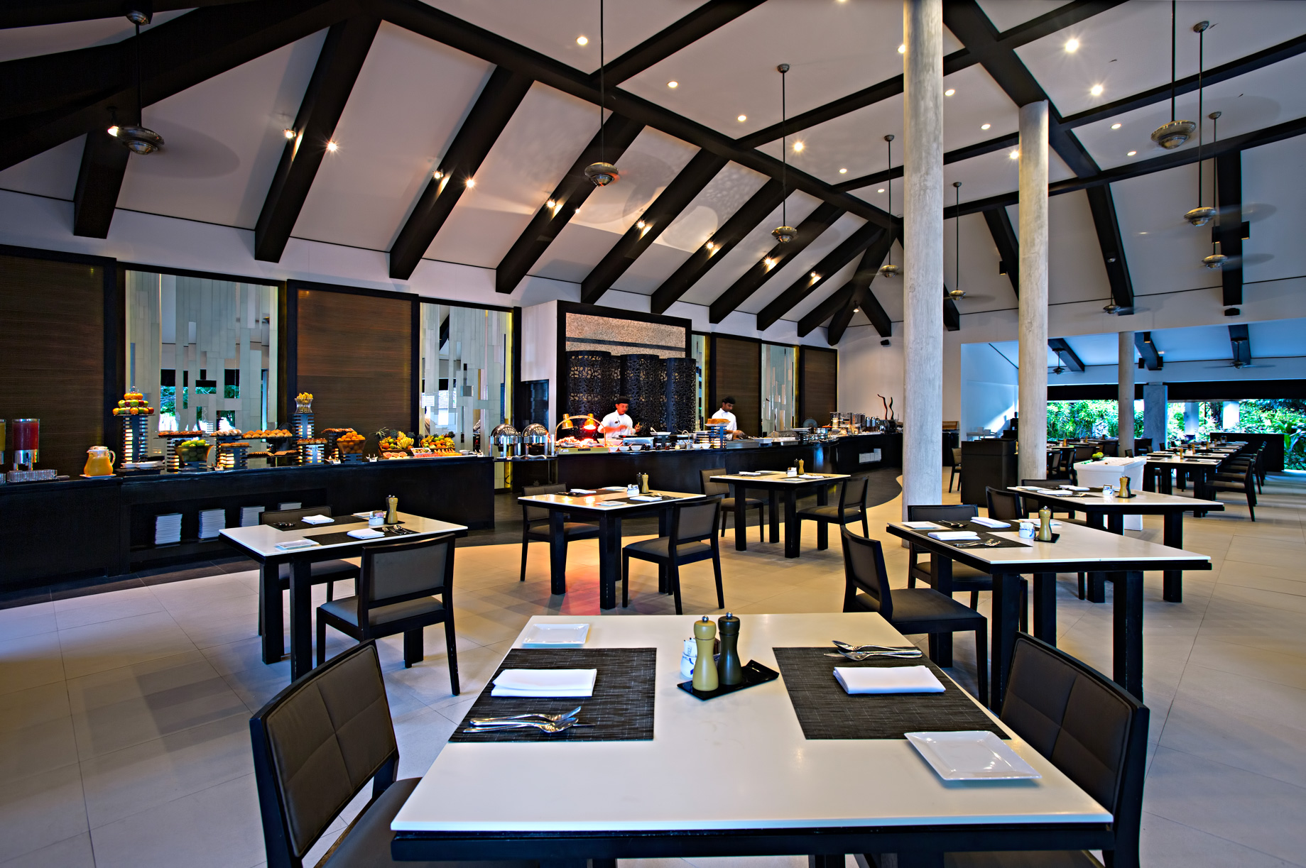 Velassaru Maldives Resort – South Male Atoll, Maldives - Tropical Cuisine