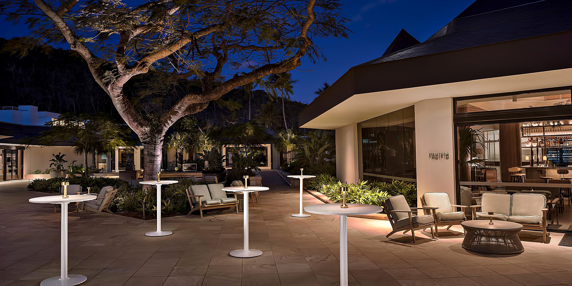 InterContinental Hayman Island Resort – Whitsunday Islands, Australia – Pacific Restaurant Night