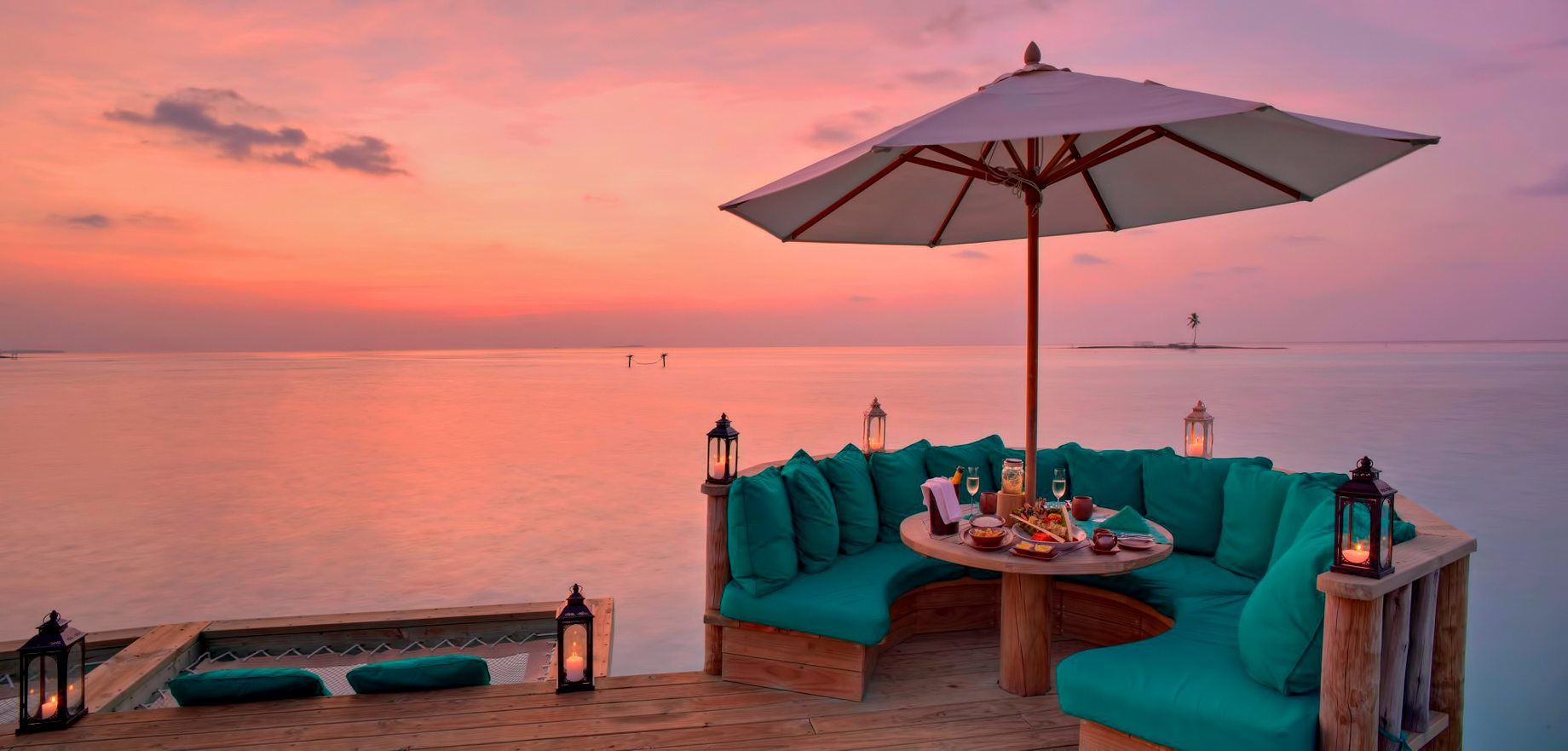 Gili Lankanfushi Resort - North Male Atoll, Maldives - Overwater Villa Deck Lounge Sunset