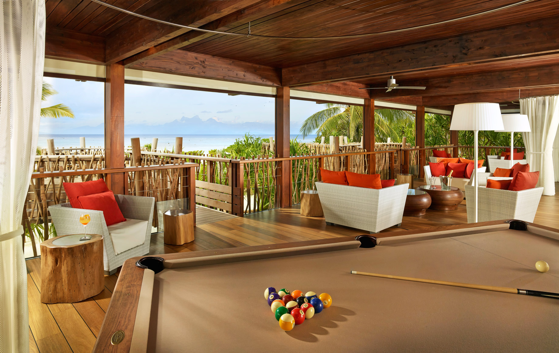 The Brando Resort - Tetiaroa Private Island, French Polynesia - Te Manu Bar