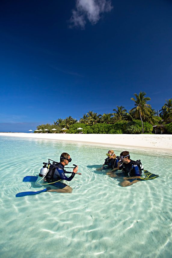 Velassaru Maldives Resort – South Male Atoll, Maldives - Skuba Diving