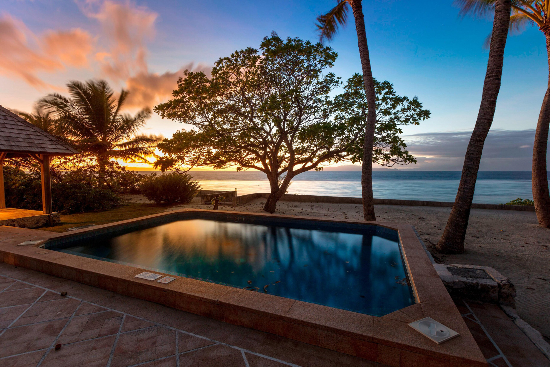 The St. Regis Bora Bora Resort - Bora Bora, French Polynesia - Garden Reef Side Villa Sunset