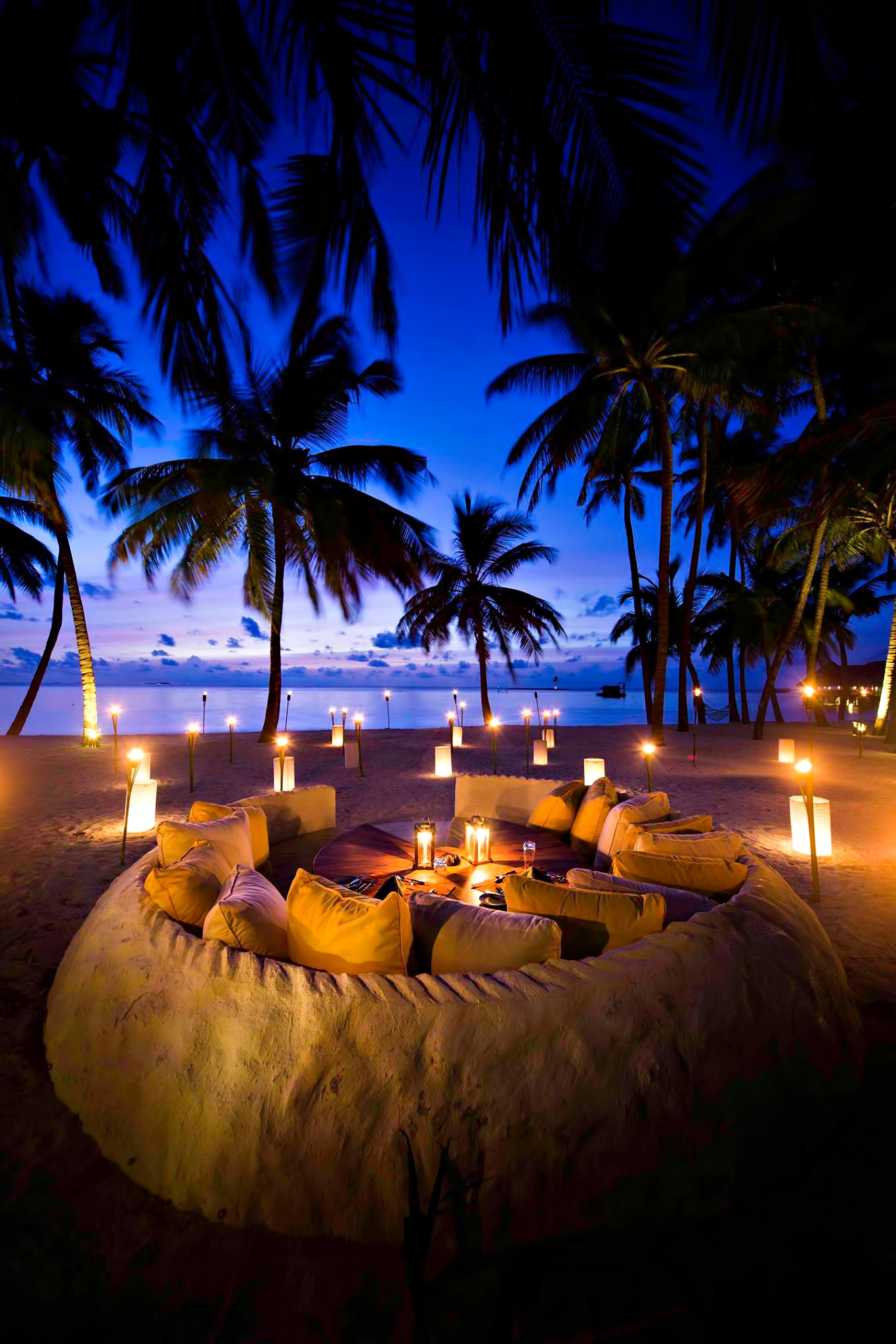 Gili Lankanfushi Resort – North Male Atoll, Maldives – Beach Heart Dining Lounge Sunset