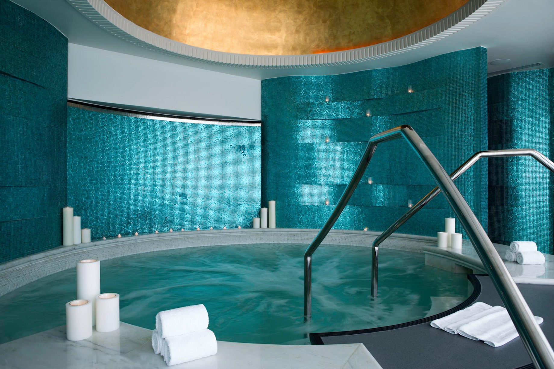 The St. Regis Abu Dhabi Hotel – Abu Dhabi, United Arab Emirates – Remede Spa Hot Tub