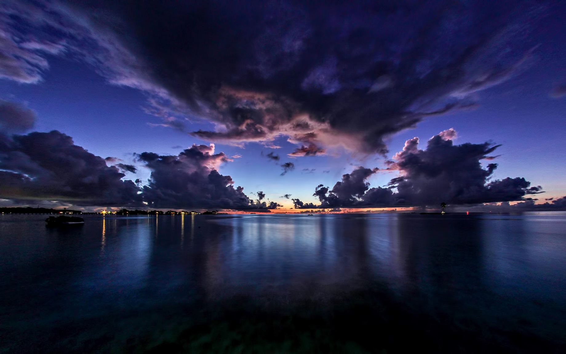 Gili Lankanfushi Resort - North Male Atoll, Maldives - Oceanfront Dusk View