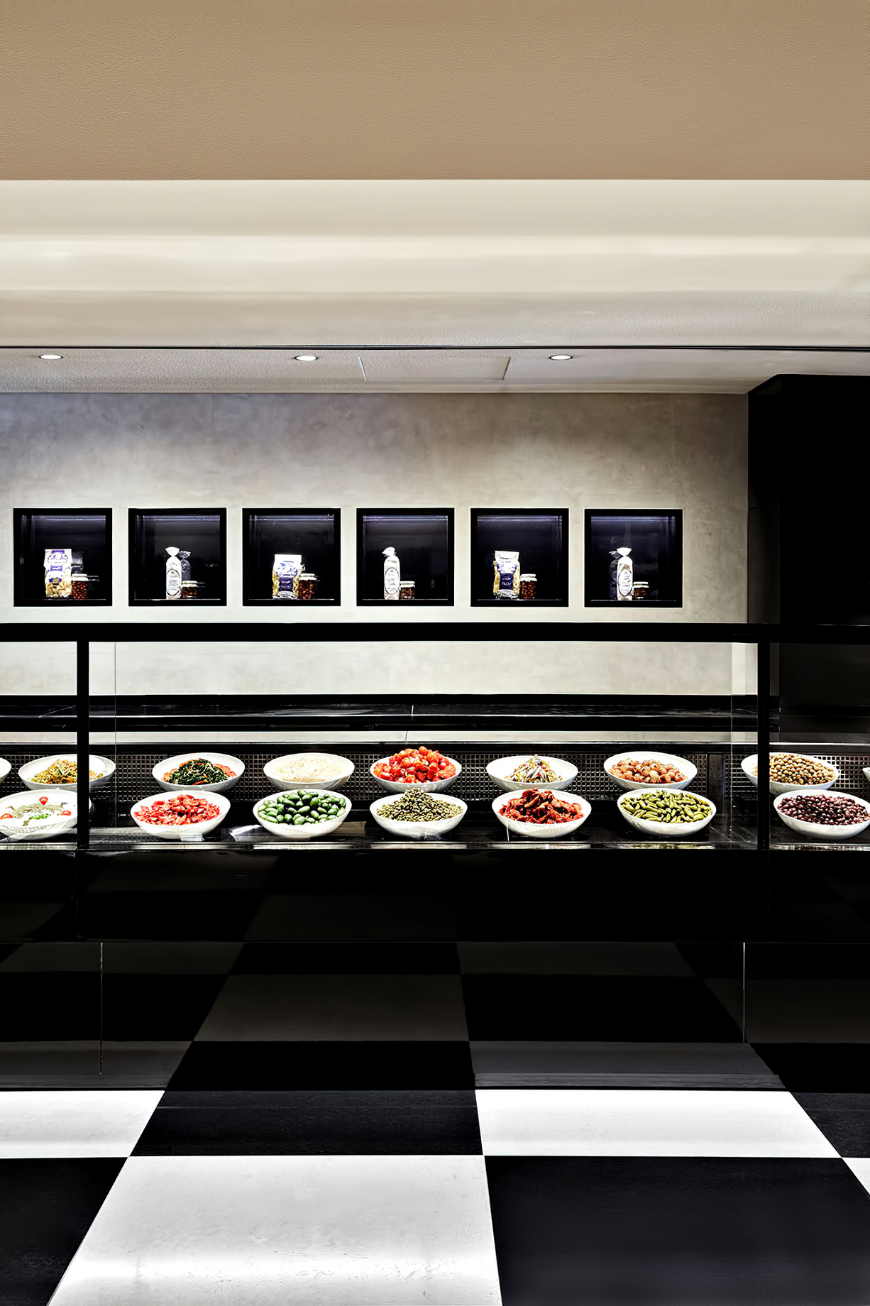 Armani Hotel Dubai - Burj Khalifa, Dubai, UAE - Armani Deli Dining Experiences