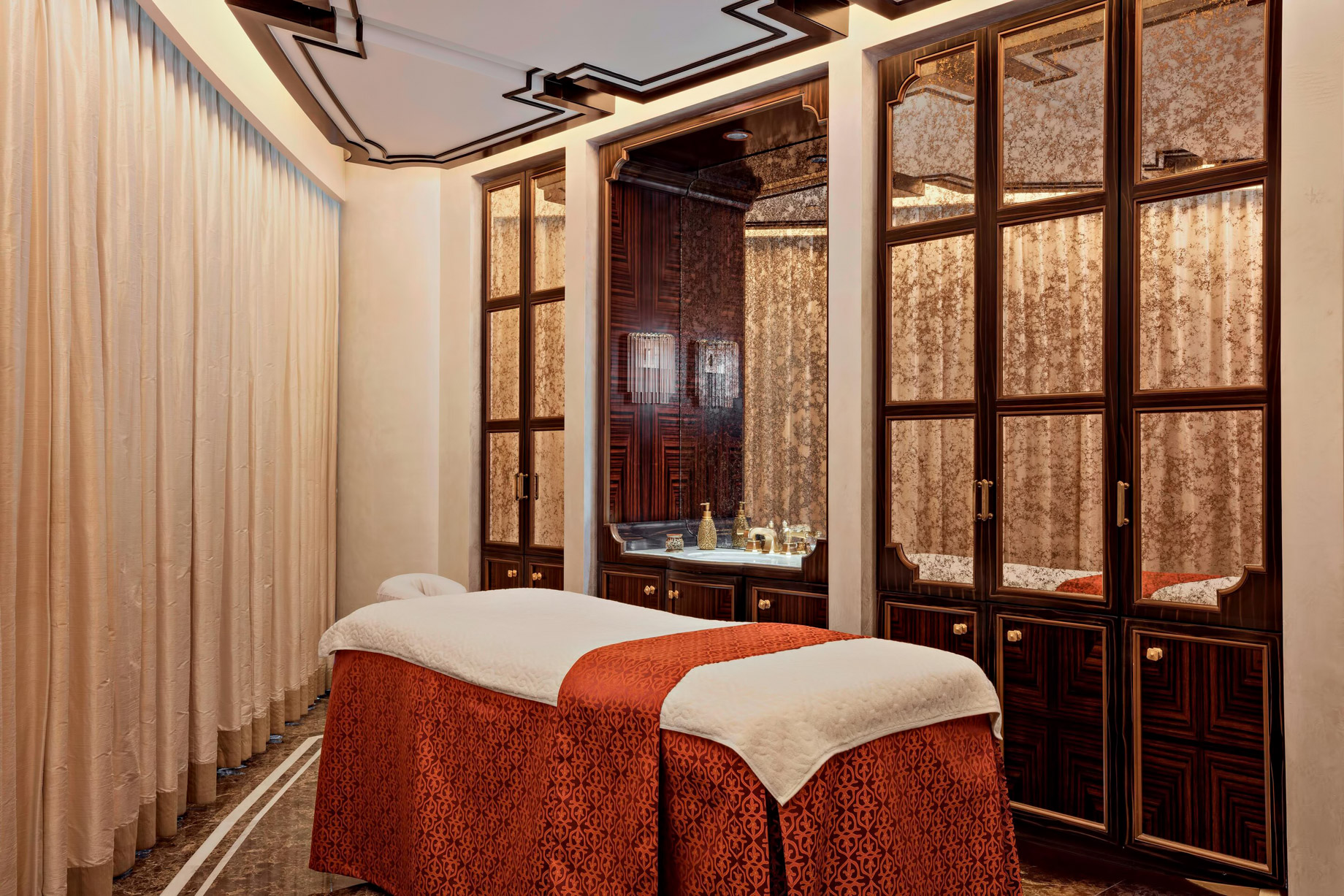 The St. Regis Abu Dhabi Hotel – Abu Dhabi, United Arab Emirates – Remede Spa Male Massage Room