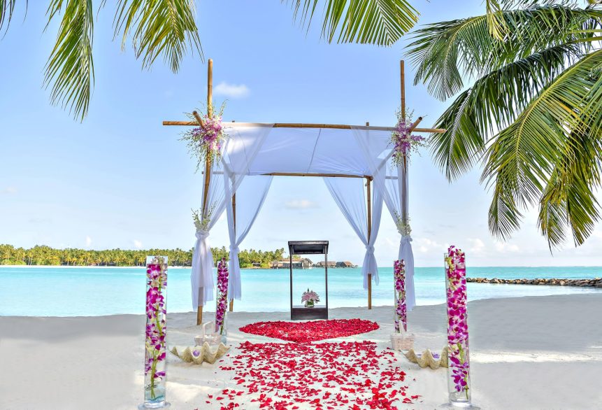 One&Only Reethi Rah Resort - North Male Atoll, Maldives - Resort Beach Wedding