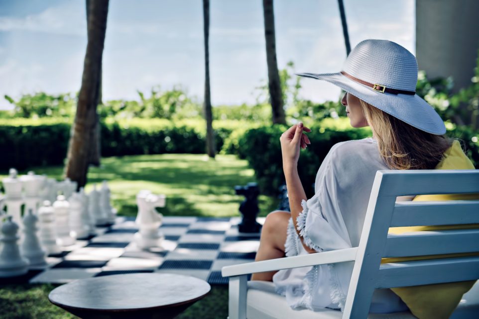 Cheval Blanc Randheli Resort - Noonu Atoll, Maldives - Lawn Chess
