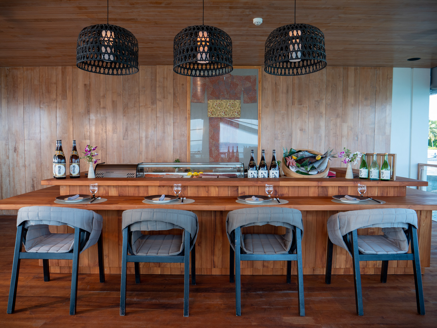 Amilla Fushi Resort and Residences – Baa Atoll, Maldives – Feeling Koi Overwater Sushi Counter