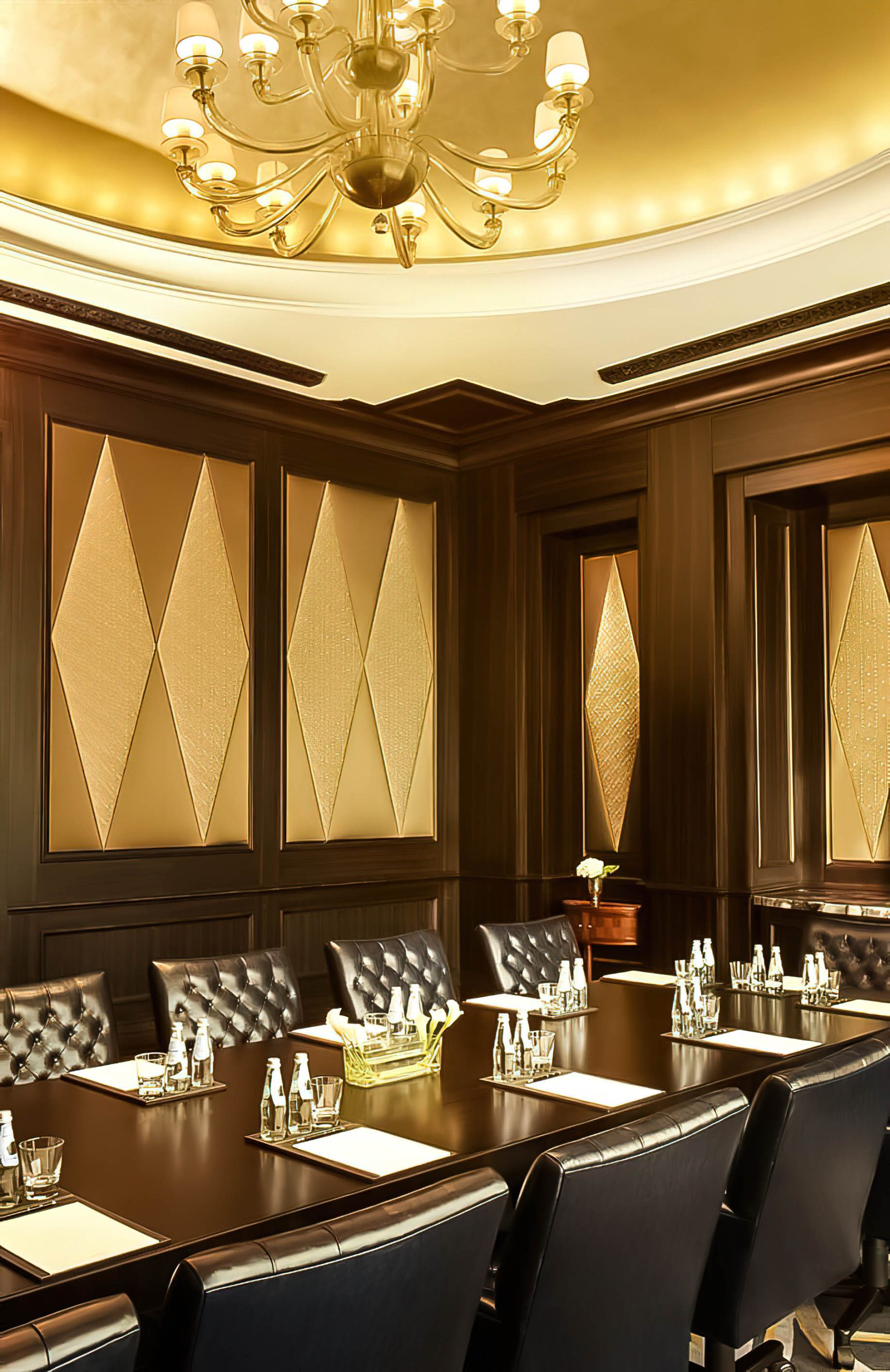 The St. Regis Abu Dhabi Hotel – Abu Dhabi, United Arab Emirates – Liwa