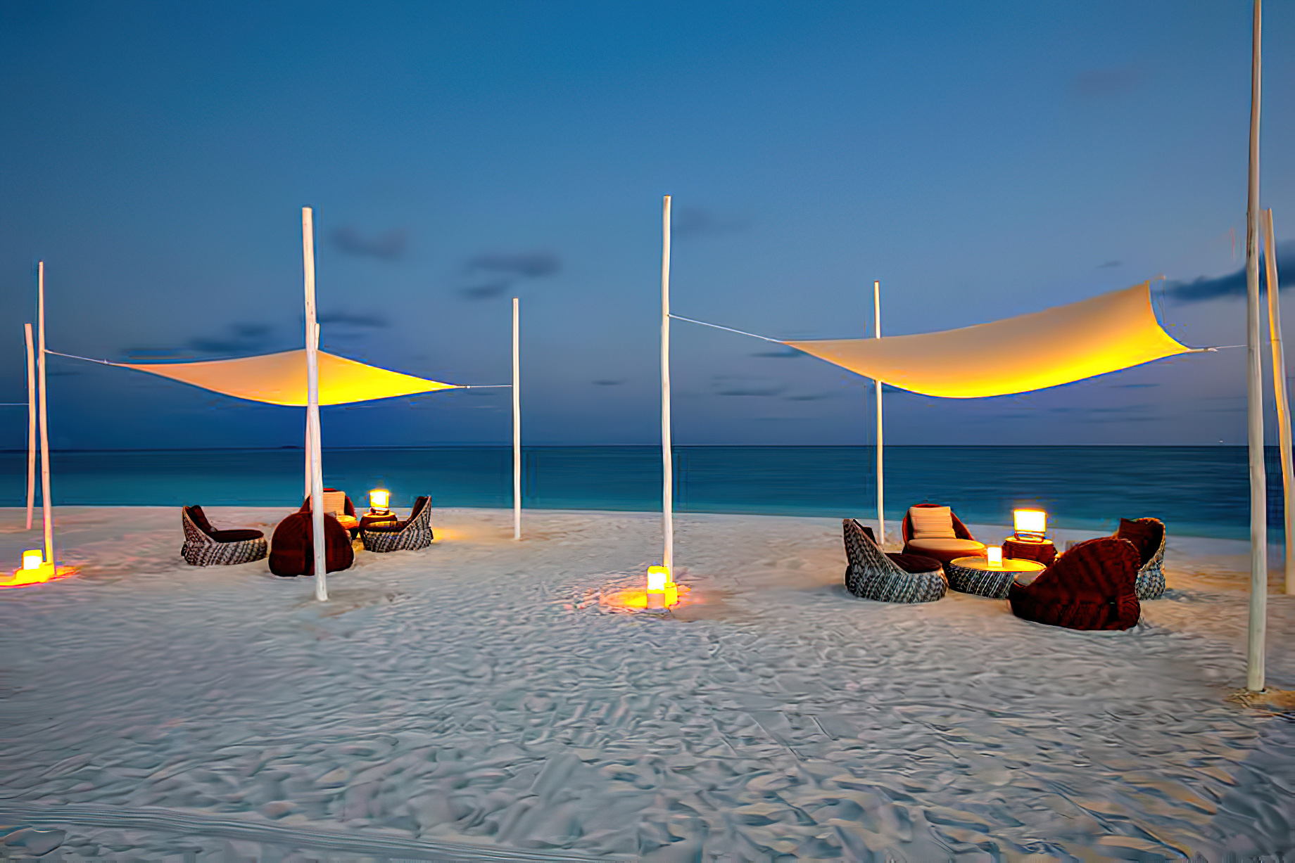 Velassaru Maldives Resort – South Male Atoll, Maldives – Beach Dusk Lounge