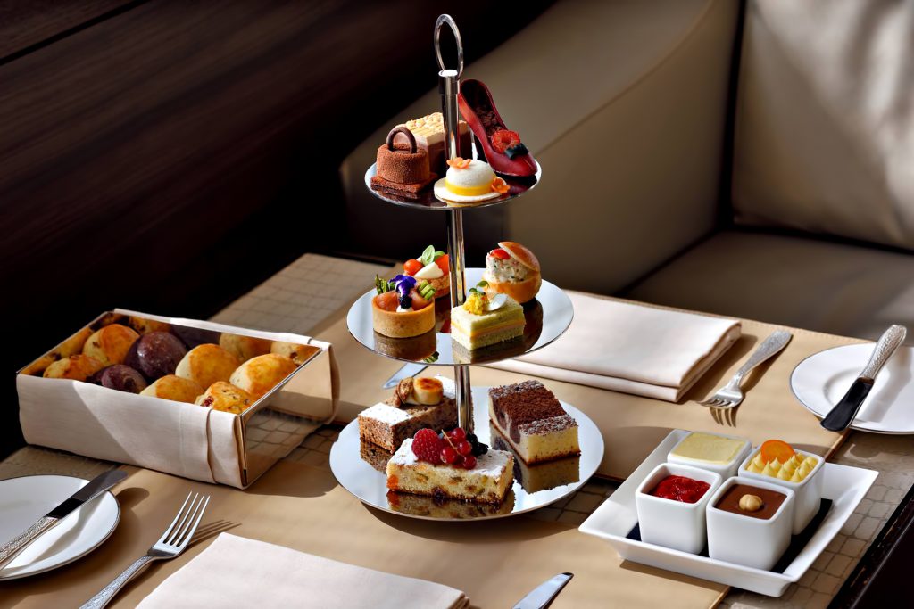 Armani Hotel Dubai - Burj Khalifa, Dubai, UAE - Armani Lounge Dessert Experience