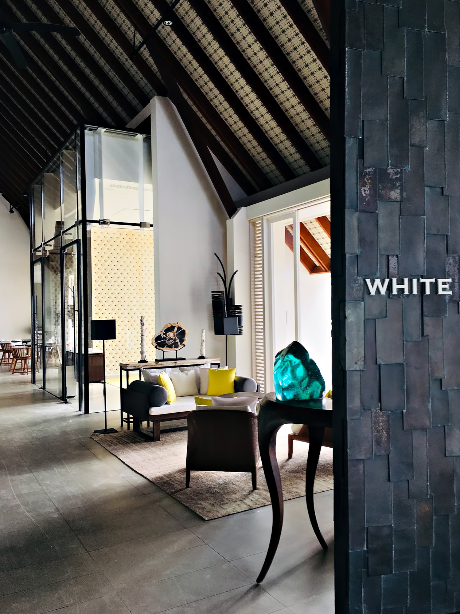Cheval Blanc Randheli Resort - Noonu Atoll, Maldives - The White Restaurant