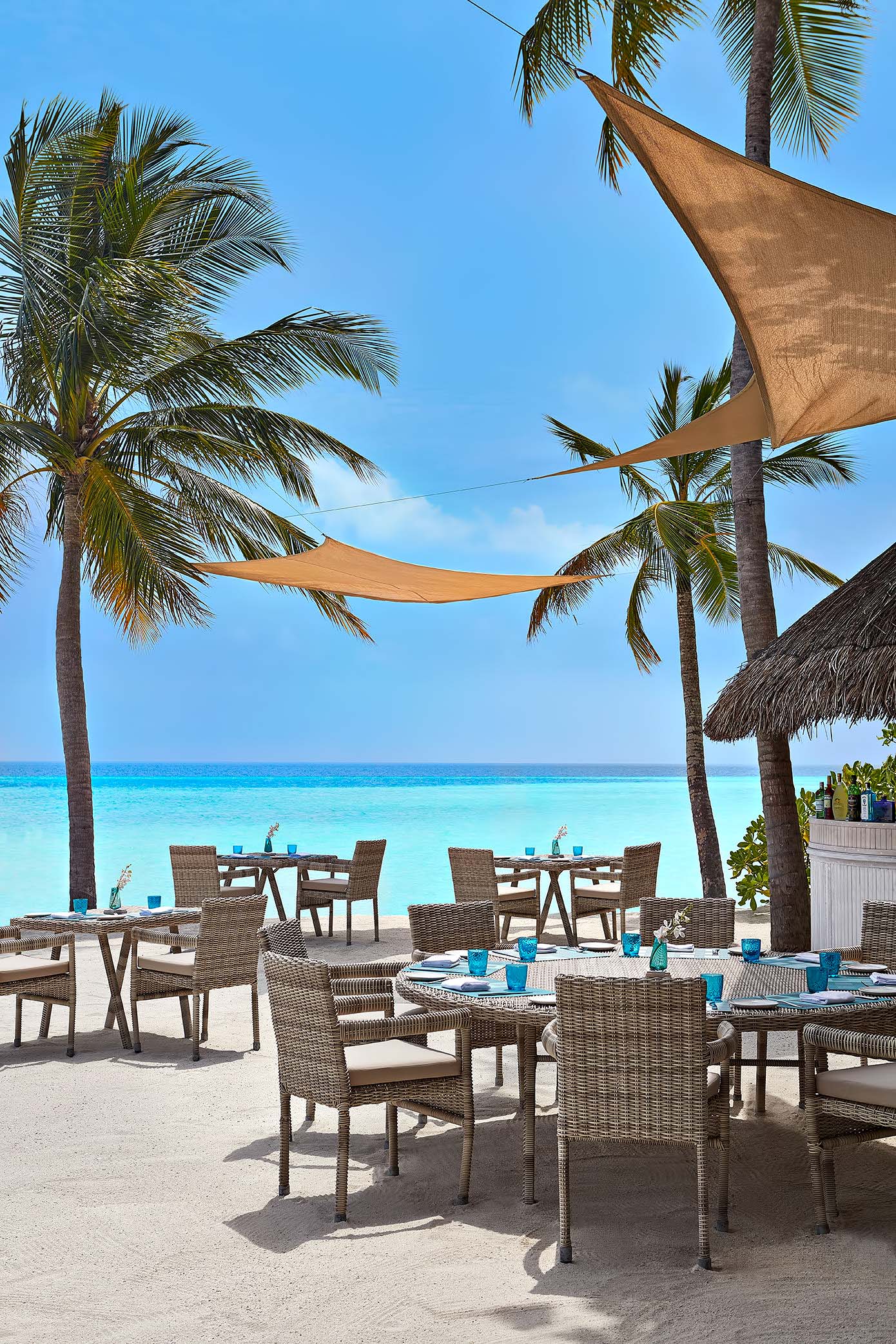 One&Only Reethi Rah Resort - North Male Atoll, Maldives - Beach Club Resturant