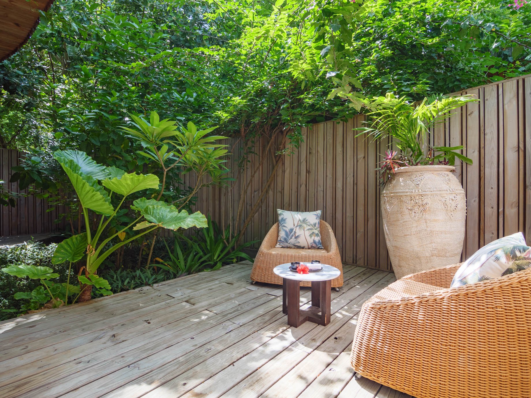 Amilla Fushi Resort and Residences - Baa Atoll, Maldives - Javvu Spa Relaxation Deck
