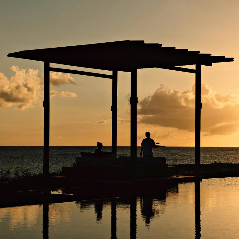 Amanyara Resort – Providenciales, Turks and Caicos Islands – Sunset Lounge Bar Service