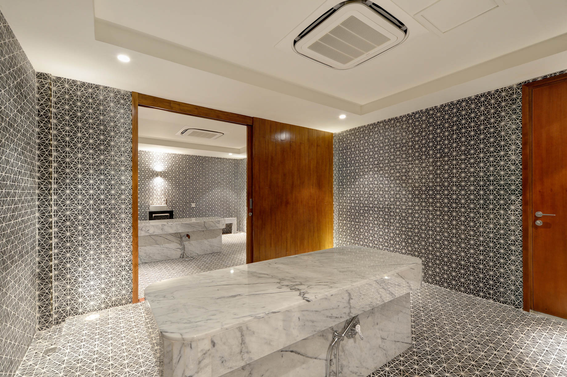 Amilla Fushi Resort and Residences – Baa Atoll, Maldives – Javvu Spa Treatment Room