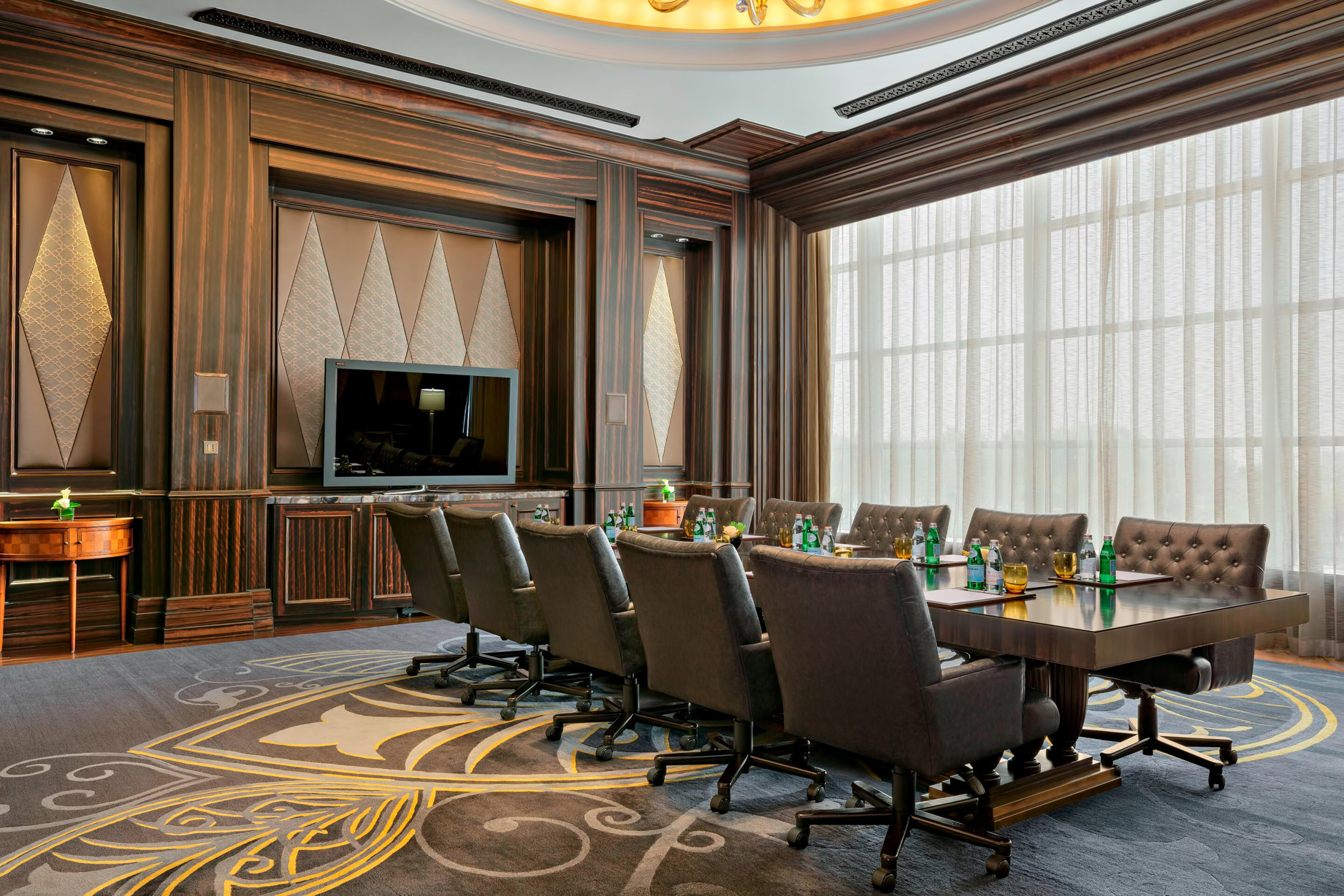 The St. Regis Abu Dhabi Hotel - Abu Dhabi, United Arab Emirates - Liwa Boardroom