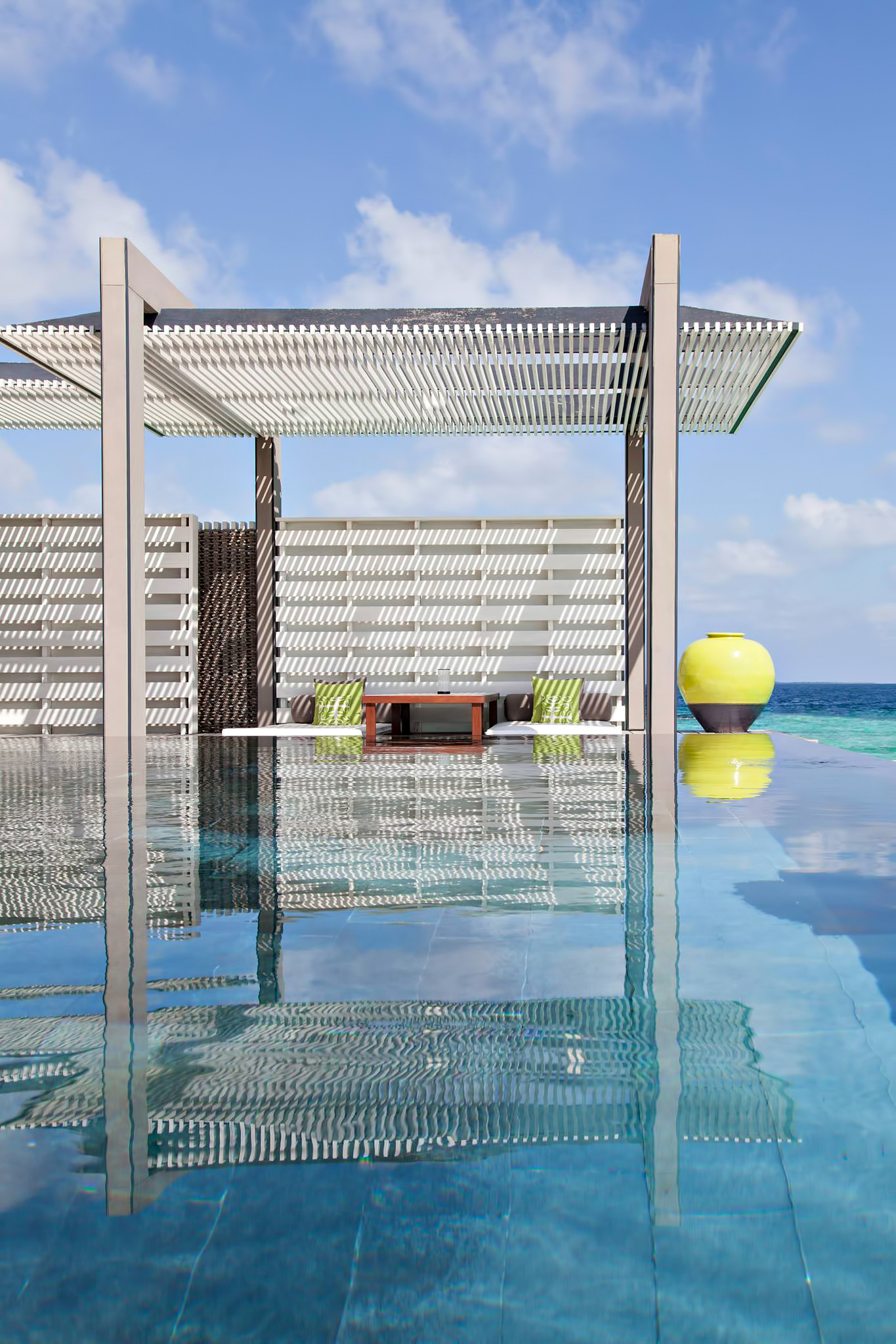 Cheval Blanc Randheli Resort – Noonu Atoll, Maldives – Oceanfront Villa Infinity Pool Deck