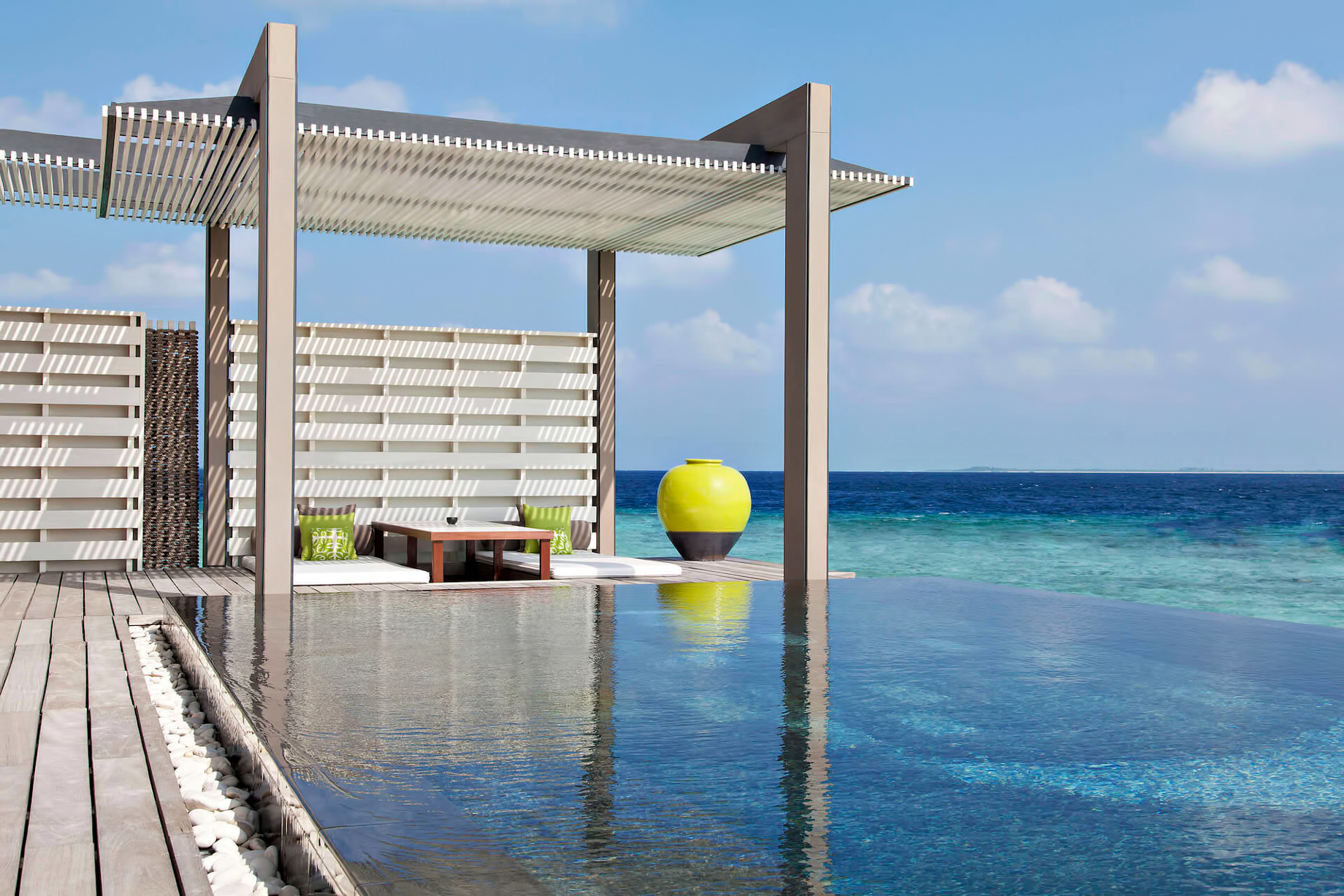 Cheval Blanc Randheli Resort – Noonu Atoll, Maldives – Oceanfront Villa Infinity Pool Deck