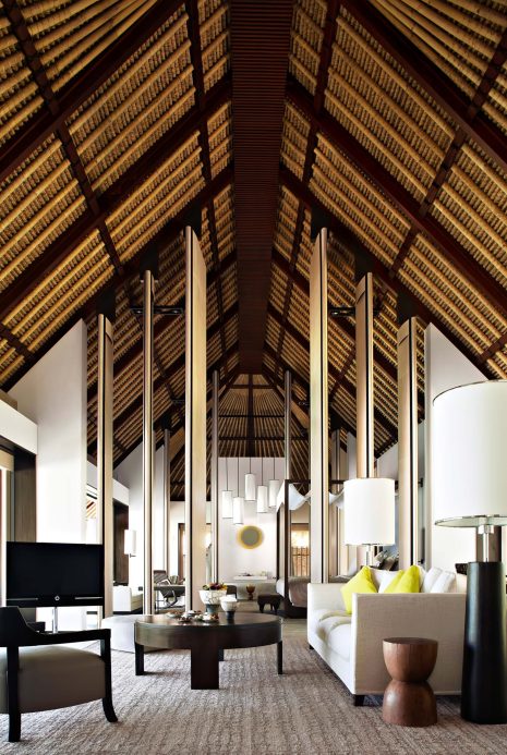 Cheval Blanc Randheli Resort - Noonu Atoll, Maldives - Private Villa Living Room