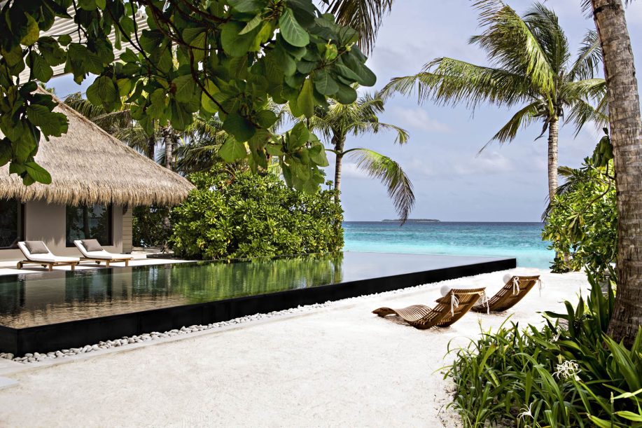 Cheval Blanc Randheli Resort - Noonu Atoll, Maldives - Private Island Villa Beachfront Infinity Pool