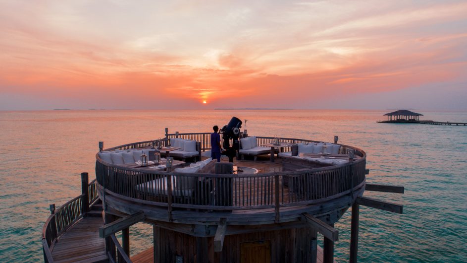 Soneva Jani Resort - Noonu Atoll, Medhufaru, Maldives - So Starstruck Lounge Telescope Sunset