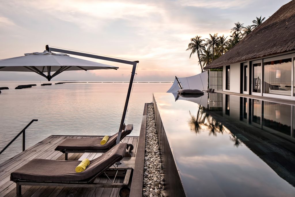 Cheval Blanc Randheli Resort - Noonu Atoll, Maldives - Villa Overwater Infinity Pool Deck Sunset