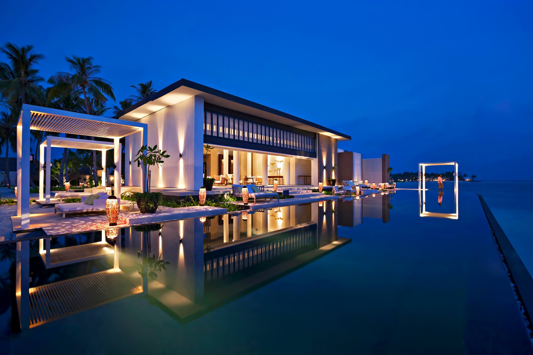 Cheval Blanc Randheli Resort – Noonu Atoll, Maldives – Private Island Villa Infinity Pool Sunset