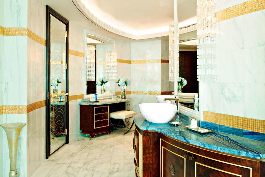 The St. Regis Abu Dhabi Hotel - Abu Dhabi, United Arab Emirates - Ultra Luxury Abu Dhabi Suite Bathroom
