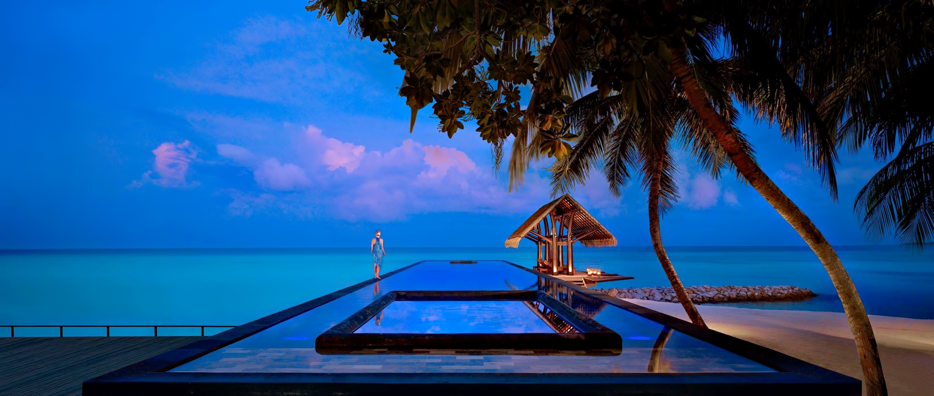 One&Only Reethi Rah Resort - North Male Atoll, Maldives - Beachfront Overwater Infinity Pool Sunset