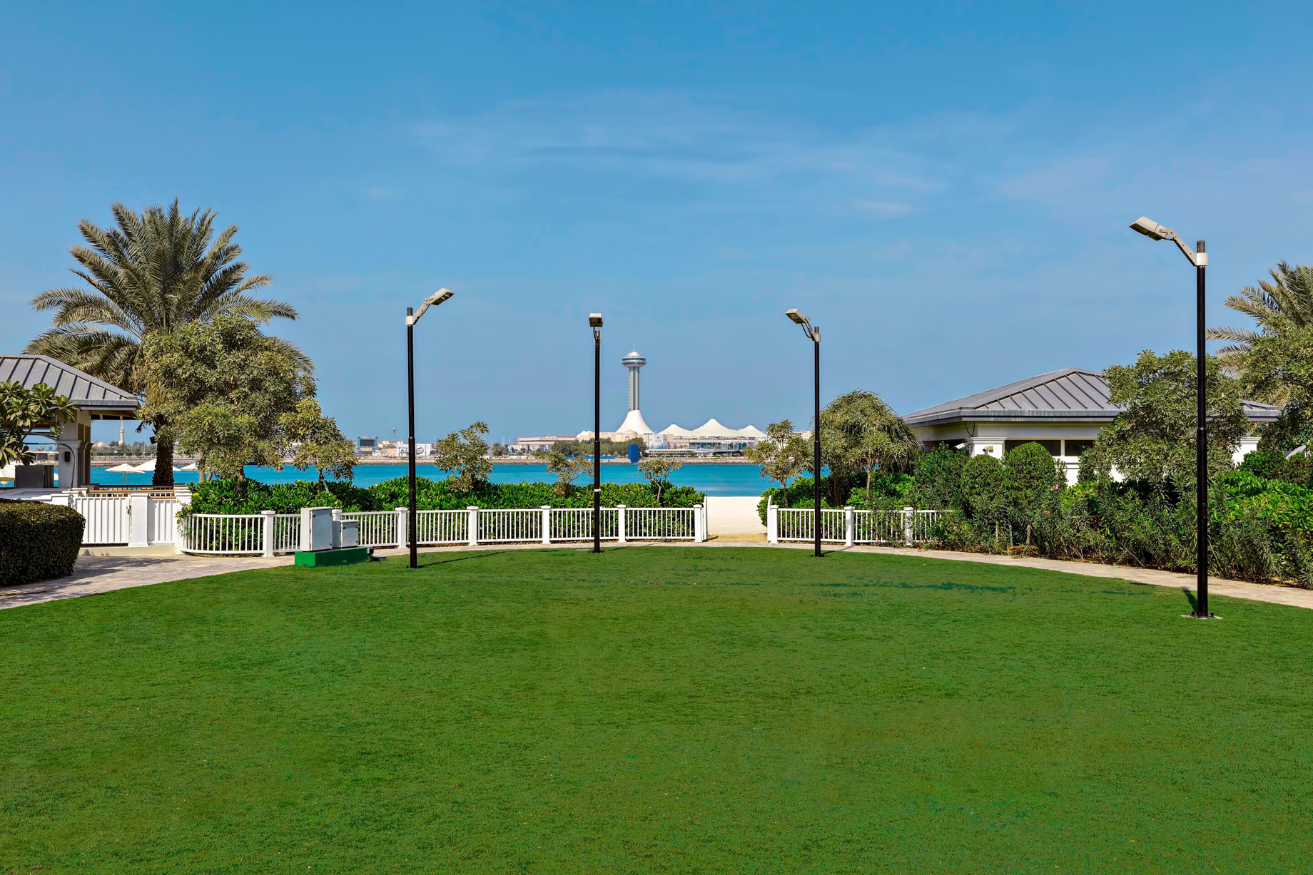 The St. Regis Abu Dhabi Hotel – Abu Dhabi, United Arab Emirates – Nation Riviera Beach Club Lawn