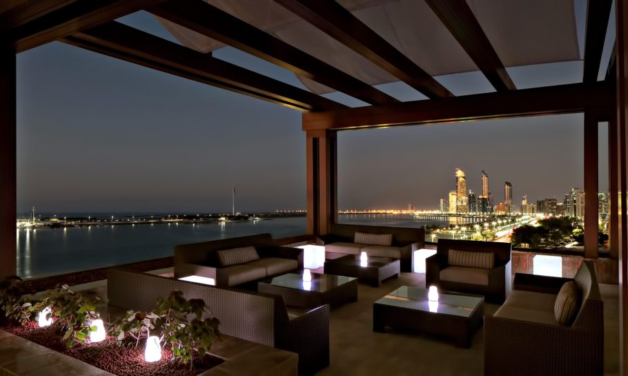 The St. Regis Abu Dhabi Hotel - Abu Dhabi, United Arab Emirates - Azura Panoramic Lounge Night