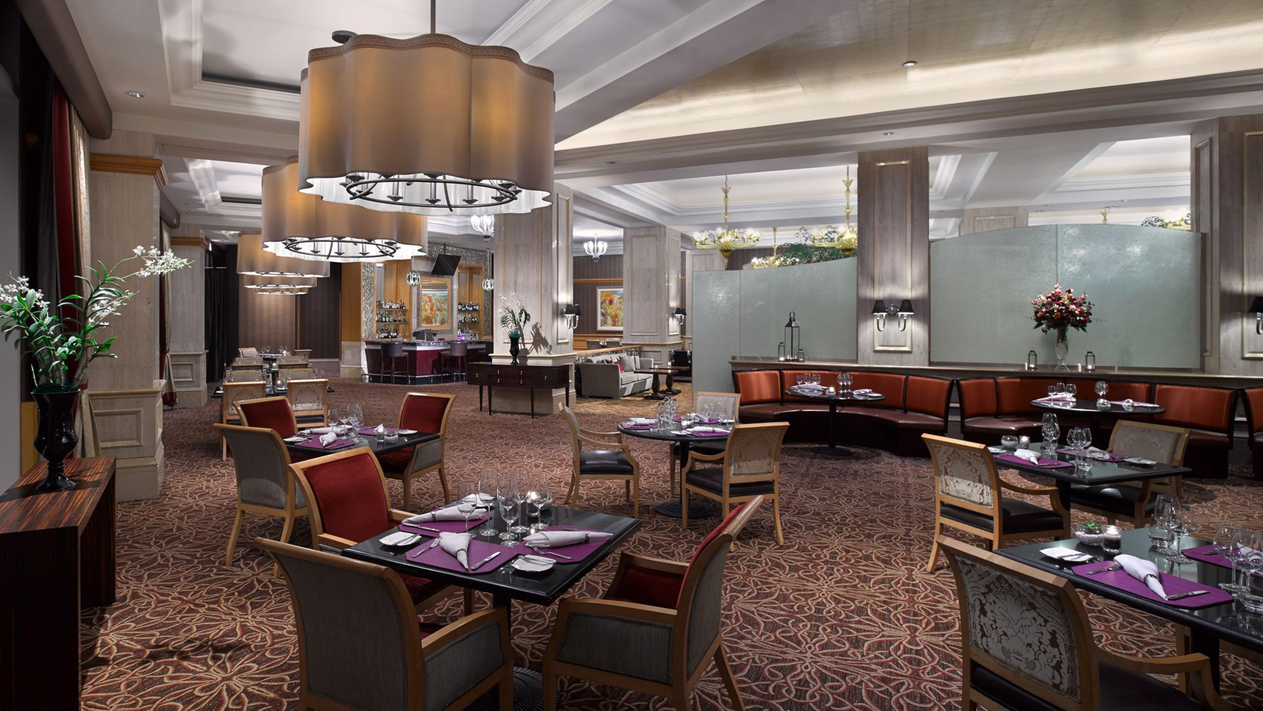 The Ritz-Carlton Jakarta, Mega Kuningan Hotel – Jakarta, Indonesia – Lobo Restaurant