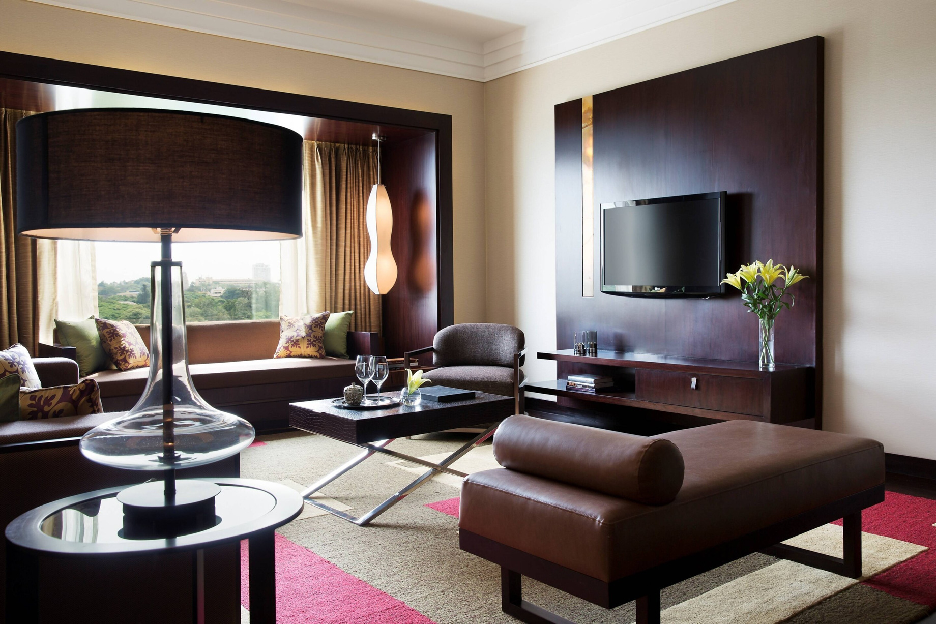 JW Marriott Hotel Bengaluru – Bengaluru, India – Executive Suite Living Area